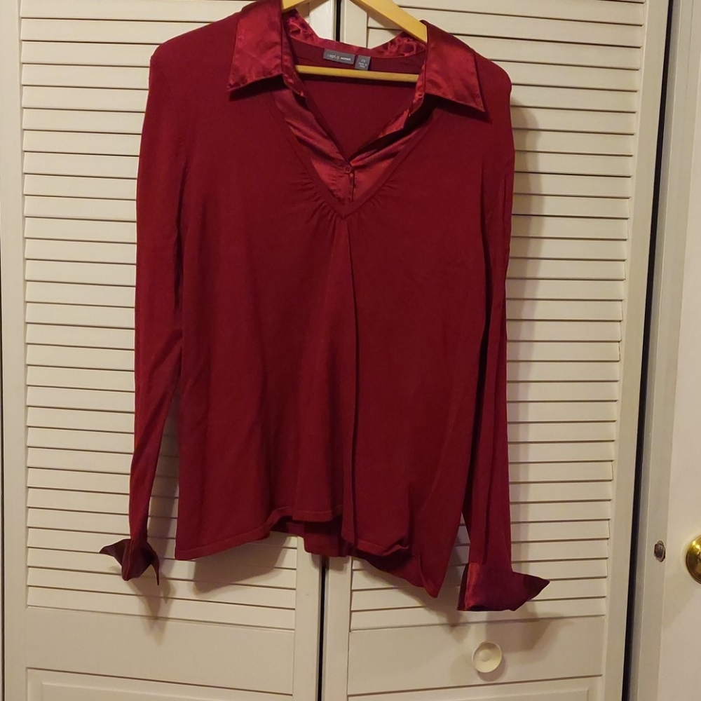 Apt 9 woman's sweater